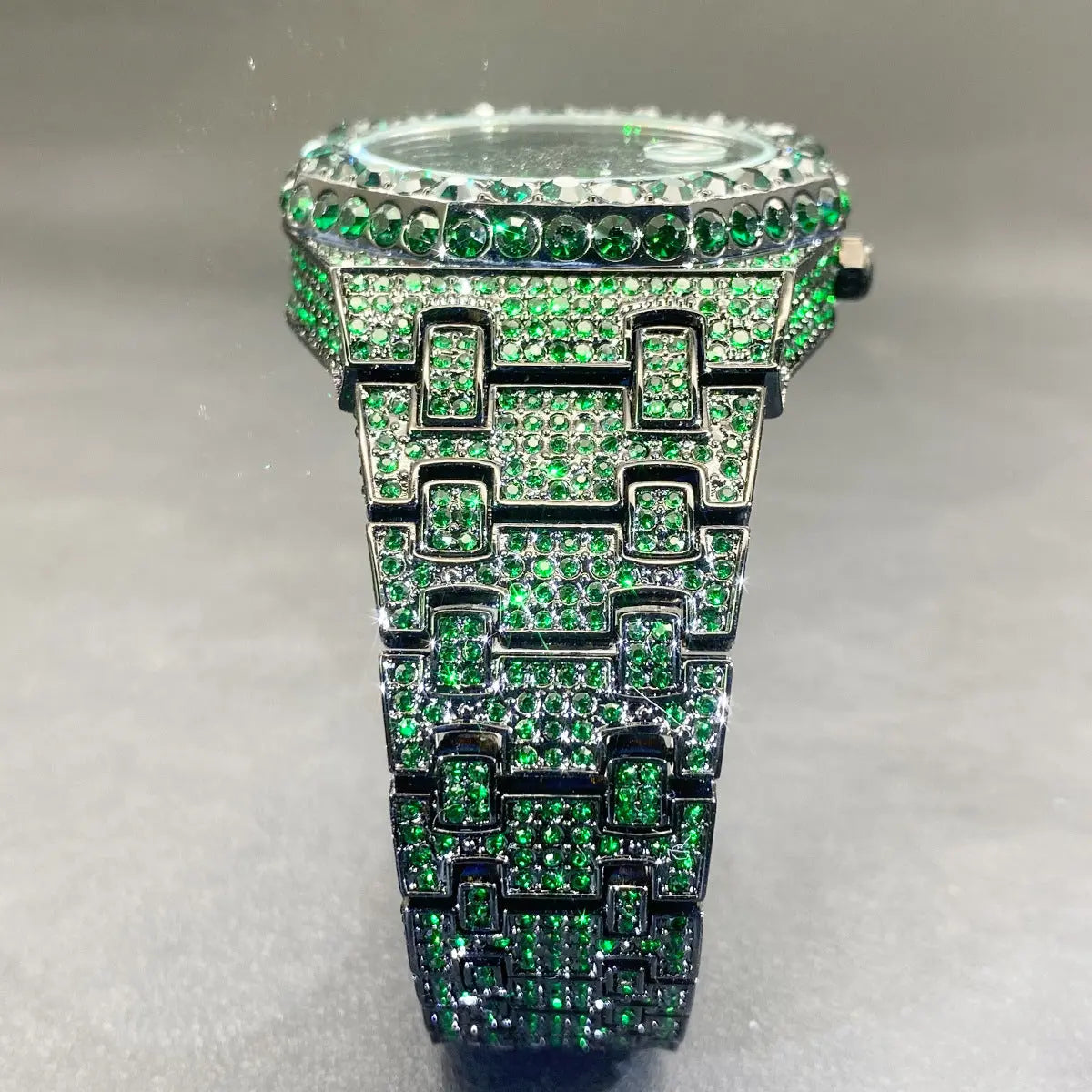 Full Diamond Blue Diamond Hip Hop Niche Luminous Pointer Quartz Men's Watch Womens & Mens Apparel Fine Jewelery Accessories Fashion Full Diamond Blue Diamond Hip Hop Niche Luminous Pointer Quartz Men's Watch